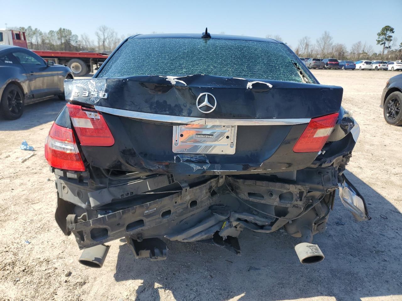 2012 MERCEDES-BENZ E-Class