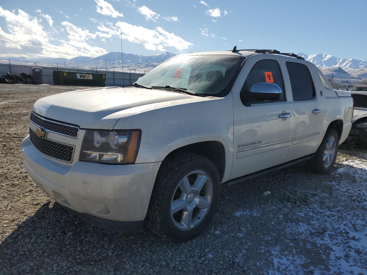 2013 CHEVROLET Avalanche