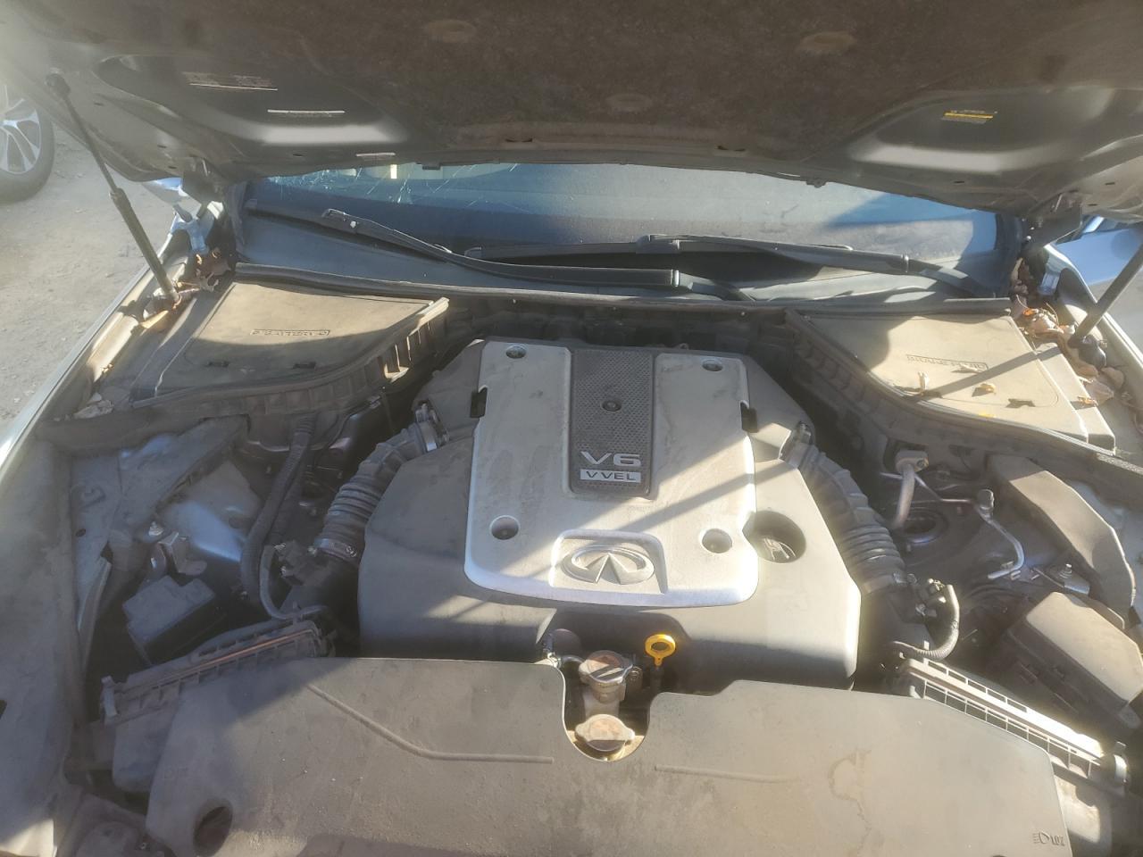 2014 INFINITI Q50