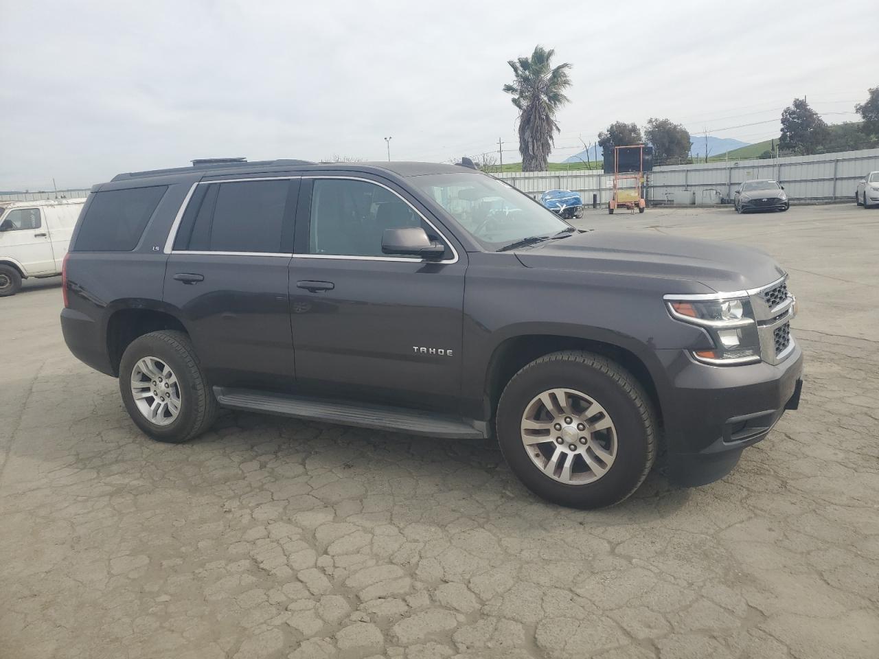 2016 CHEVROLET Tahoe