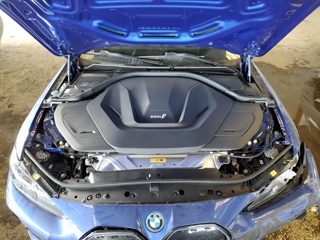 2023 BMW i4