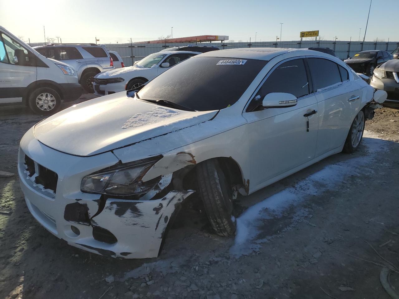 2013 NISSAN Maxima