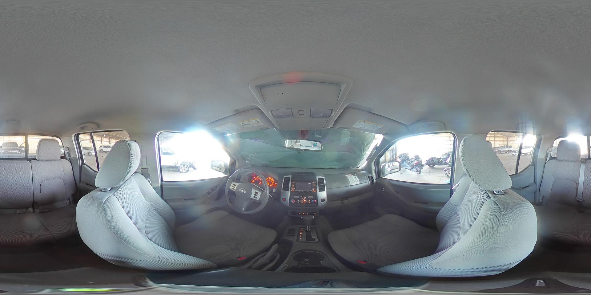2017 NISSAN Frontier