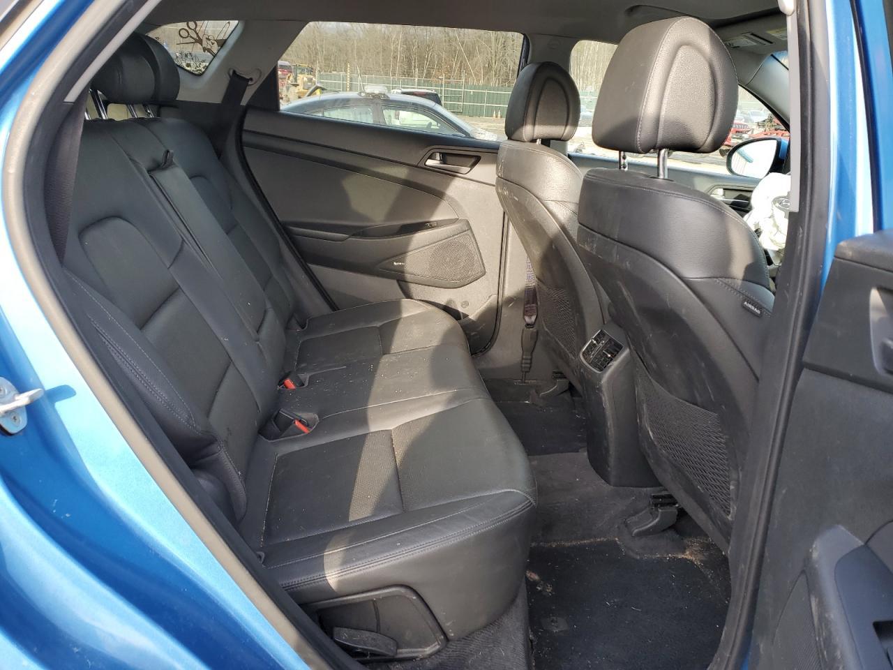 2017 HYUNDAI TUCSON