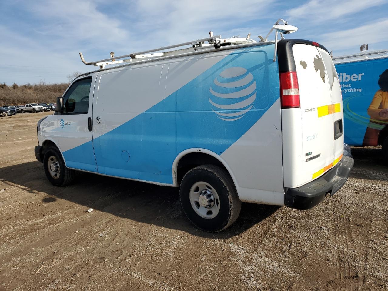 2010 CHEVROLET EXPRESS 2500