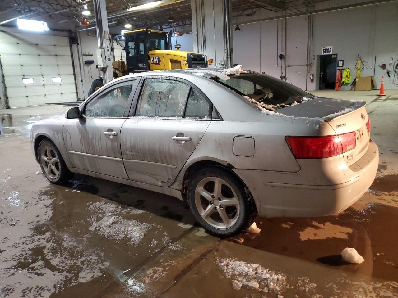 2010 HYUNDAI SONATA