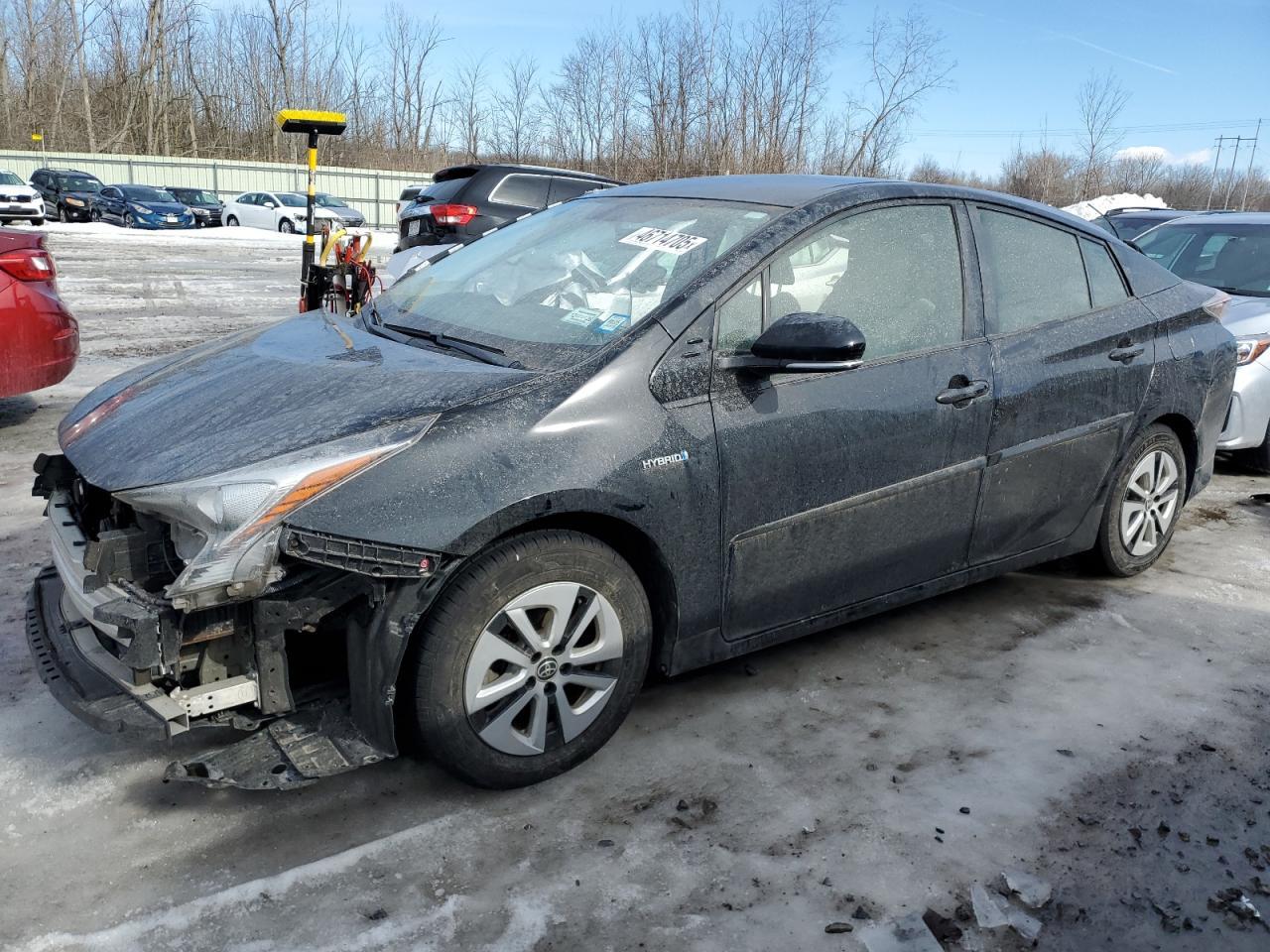 2016 TOYOTA PRIUS