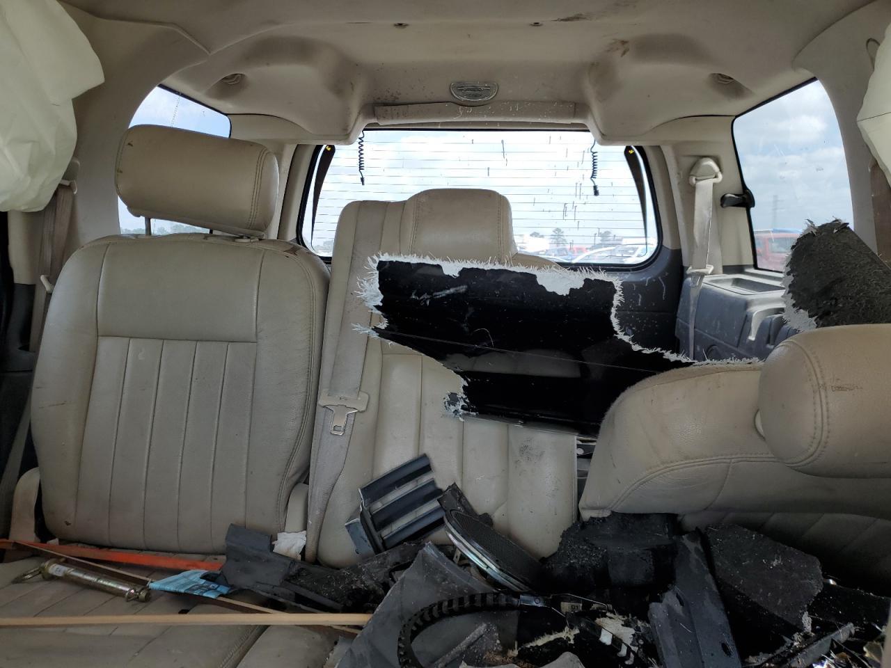 2004 LINCOLN Navigator