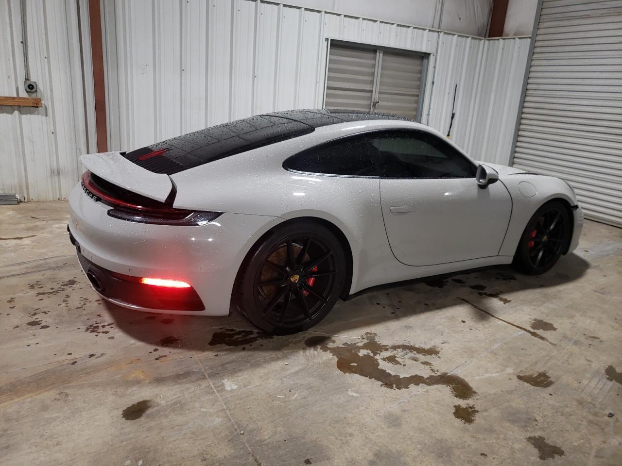2020 PORSCHE 911