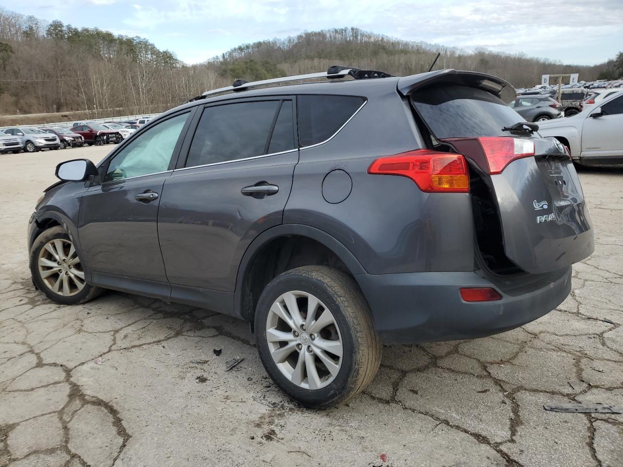 2015 TOYOTA RAV4