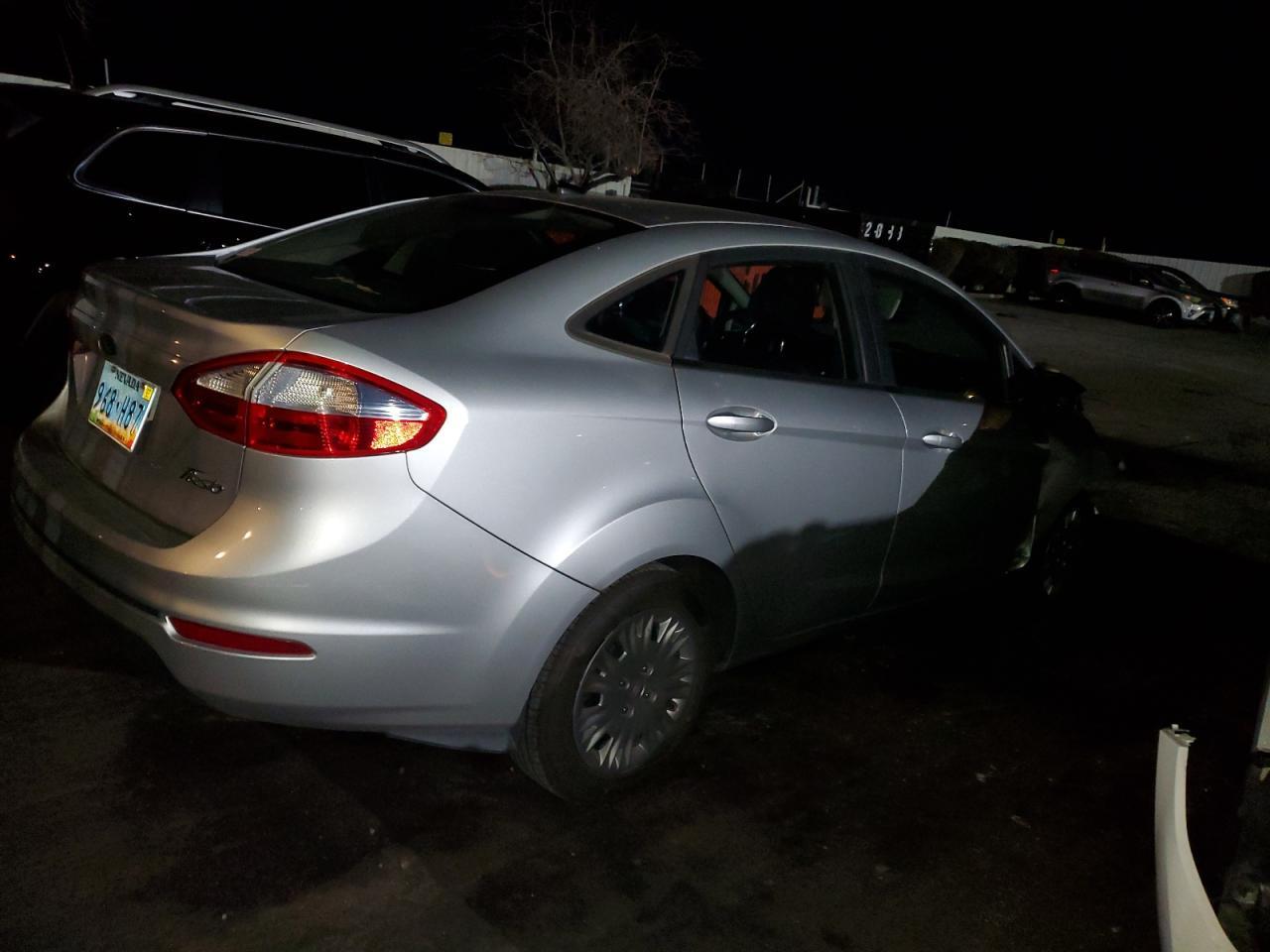 2016 FORD Fiesta