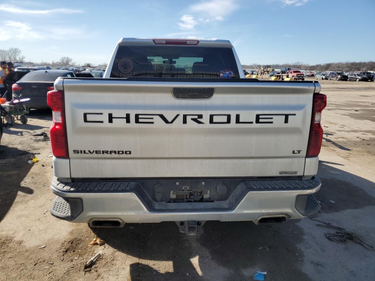 2021 CHEVROLET Silverado