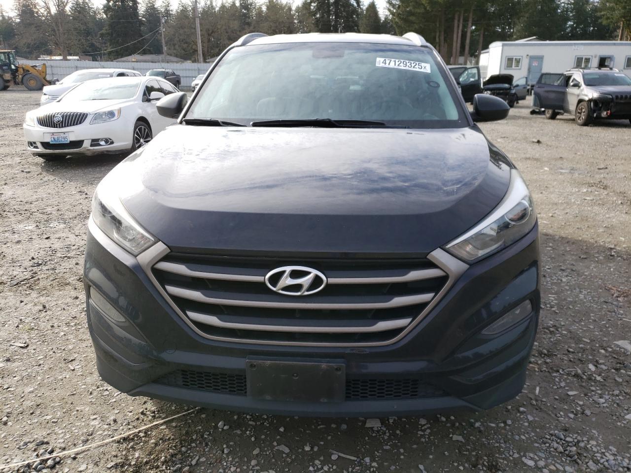 2016 HYUNDAI TUCSON