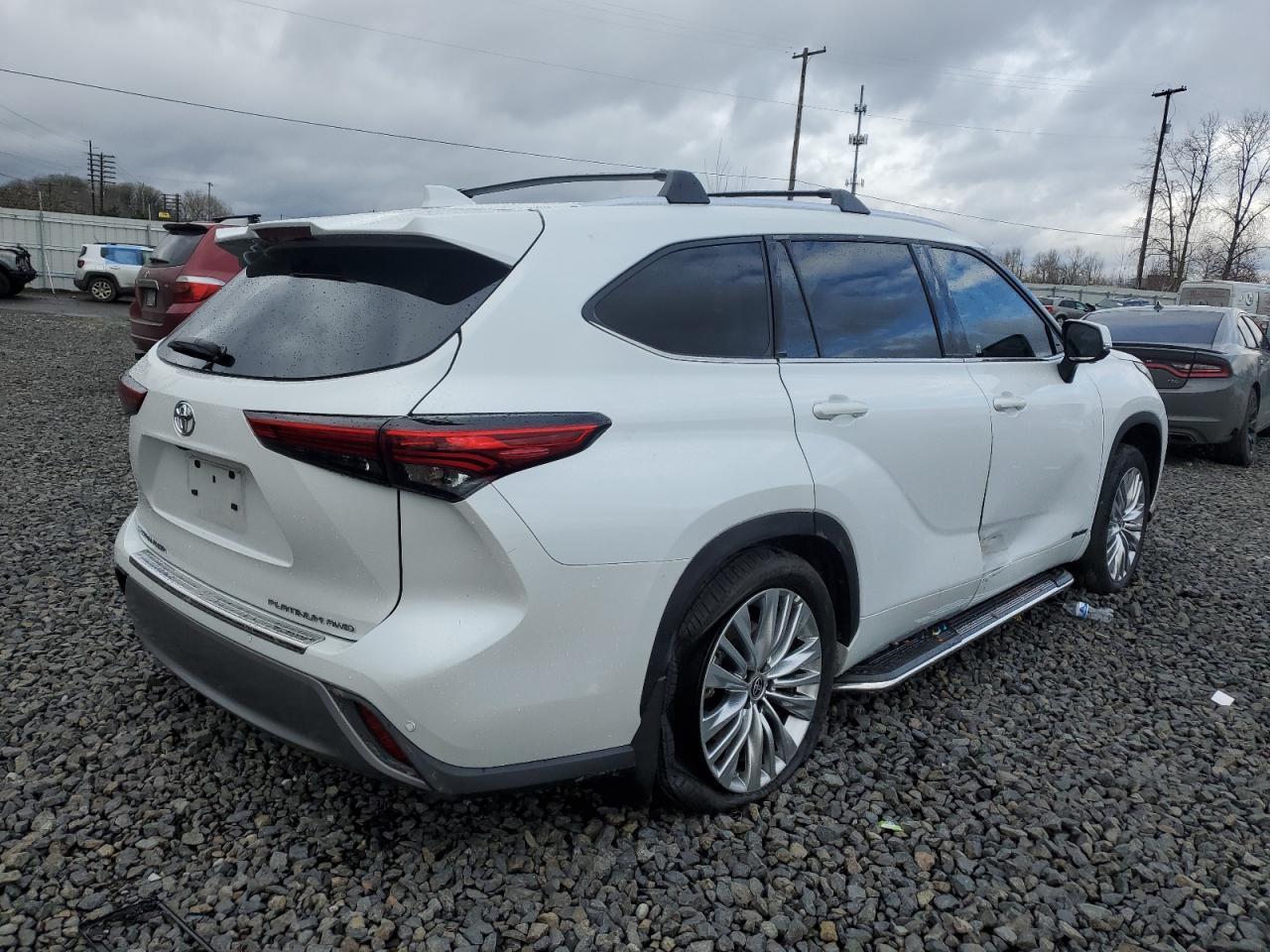 2023 TOYOTA HIGHLANDER