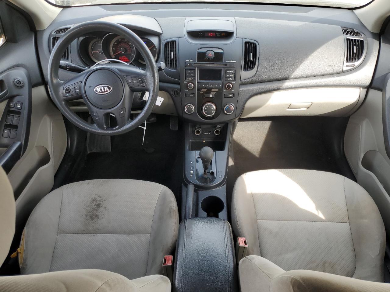 2010 KIA FORTE