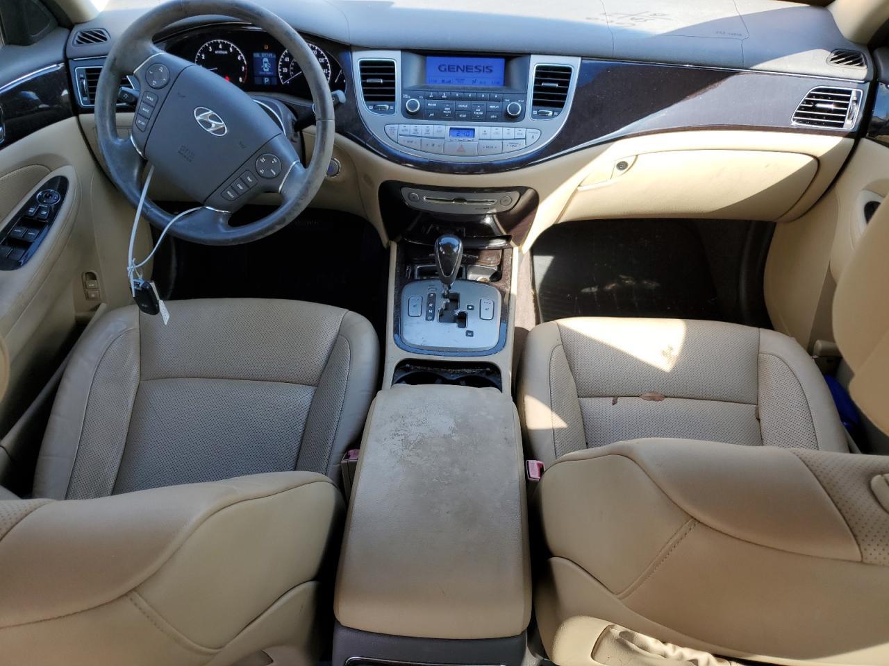 2009 HYUNDAI GENESIS