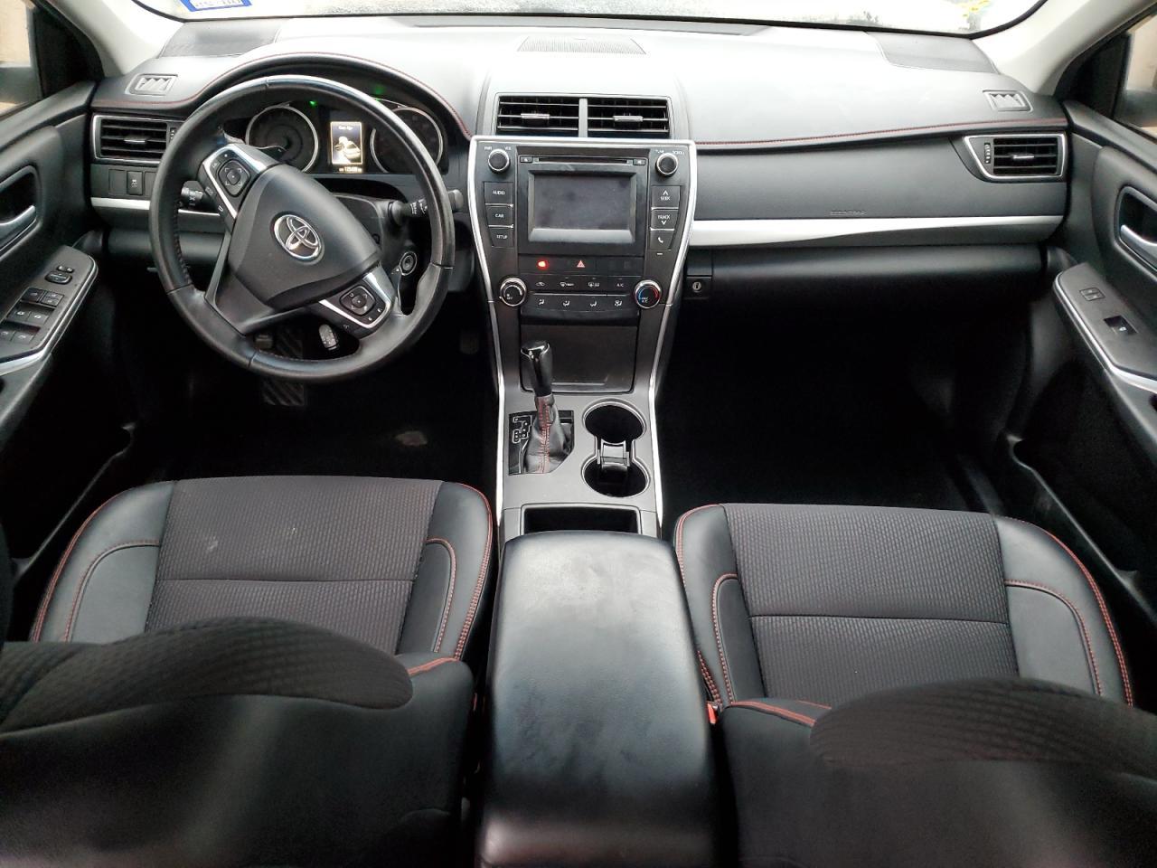 2017 TOYOTA CAMRY