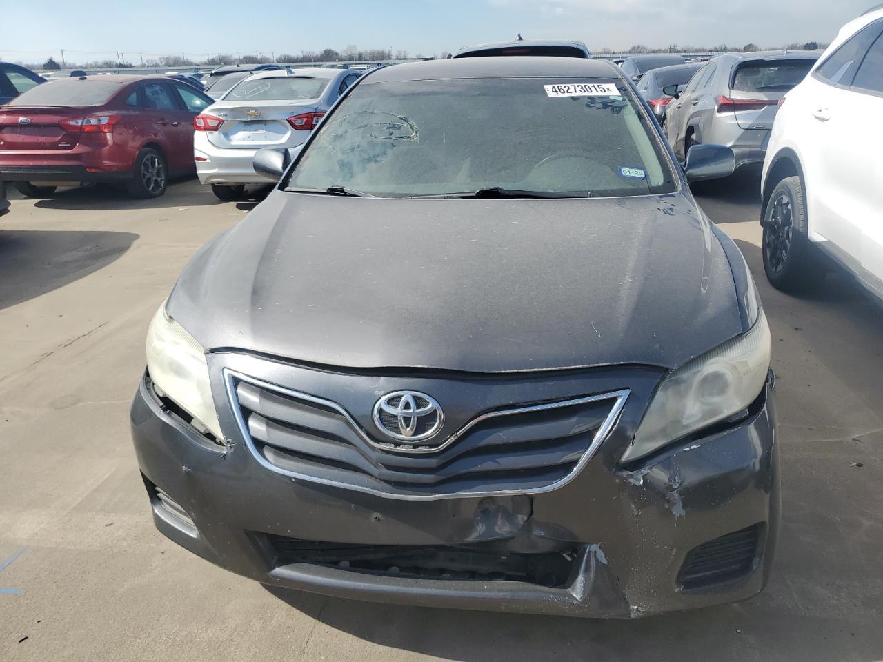 2011 TOYOTA CAMRY