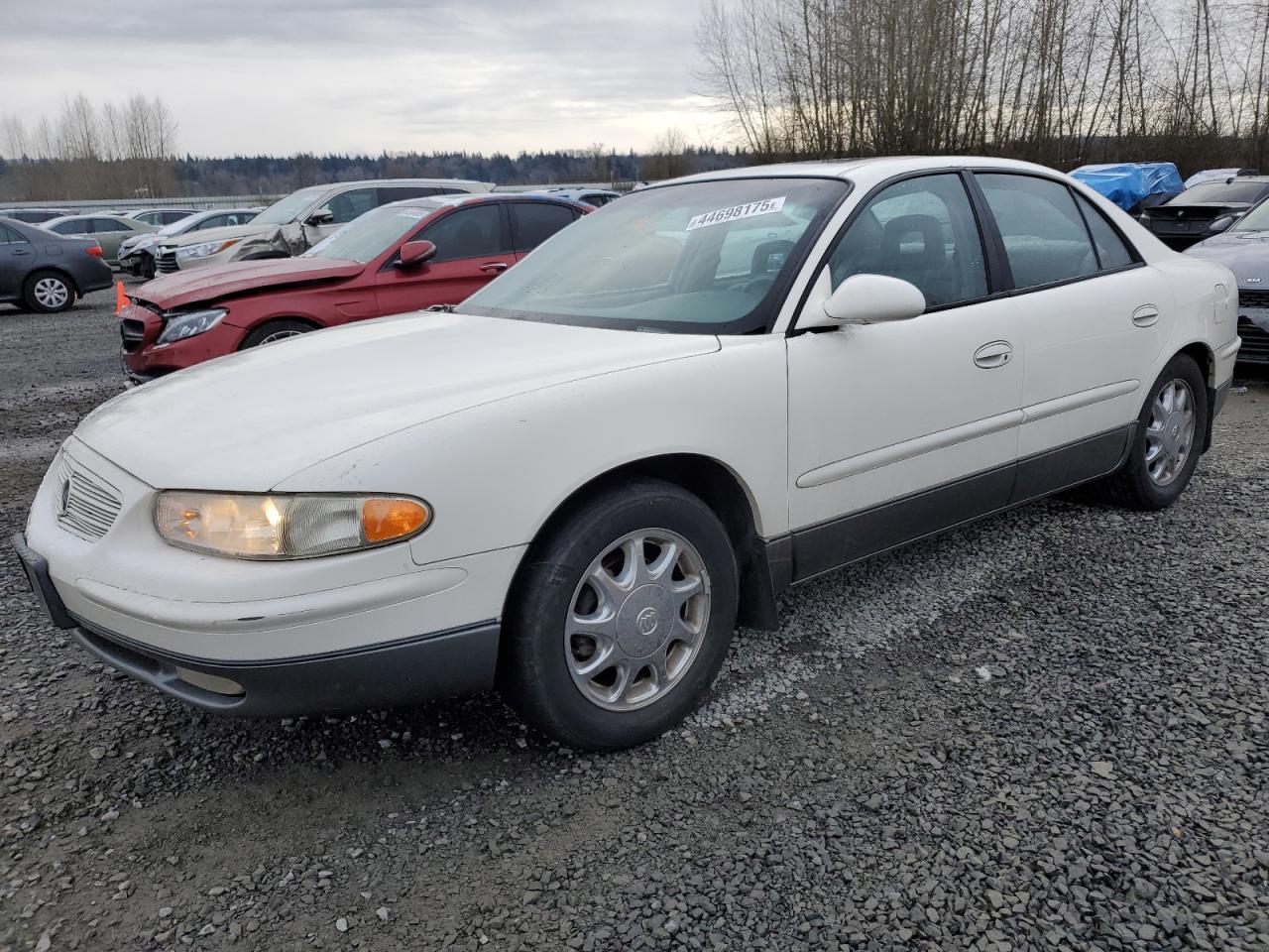 2004 BUICK Regal