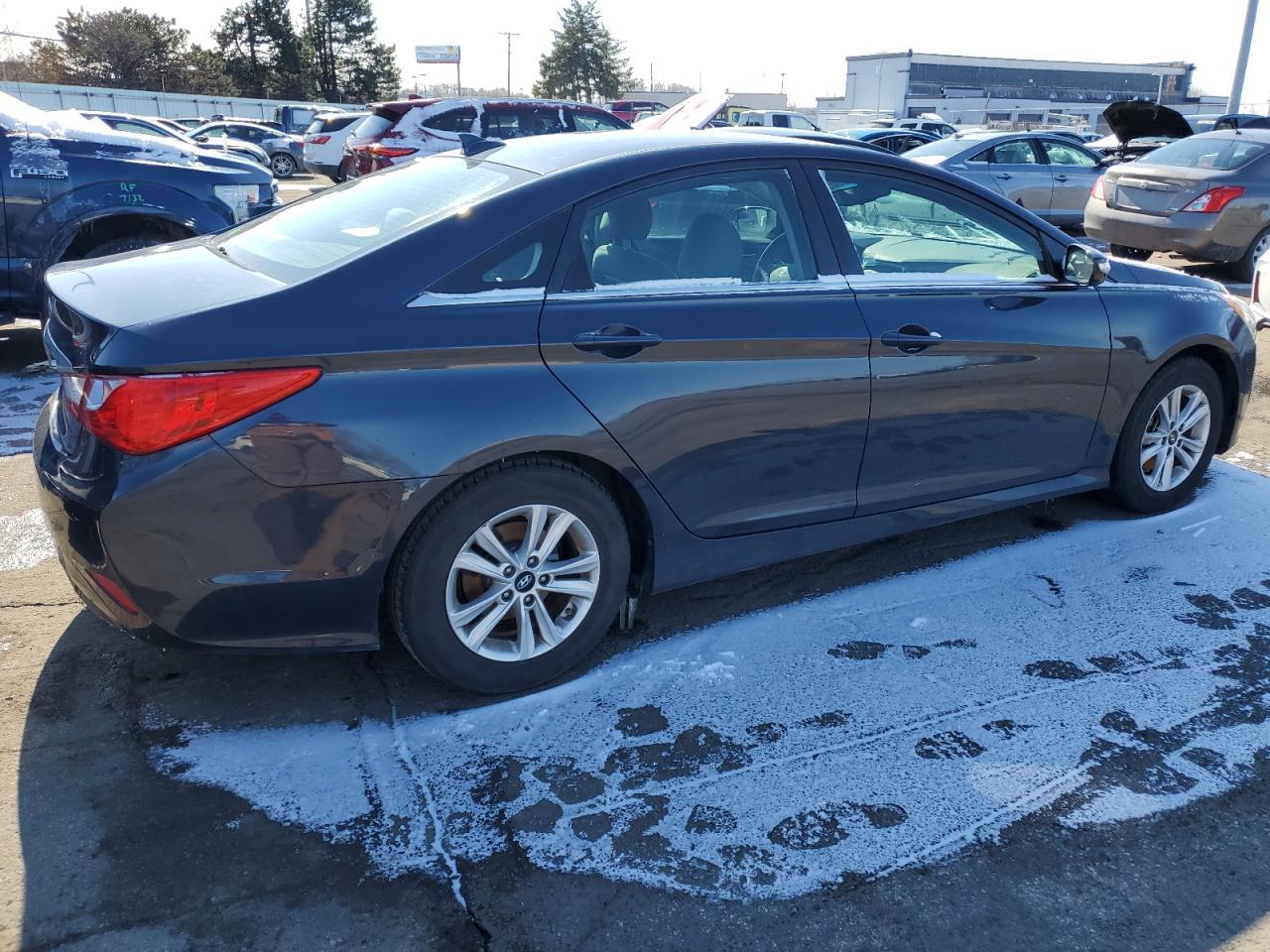 2014 HYUNDAI SONATA