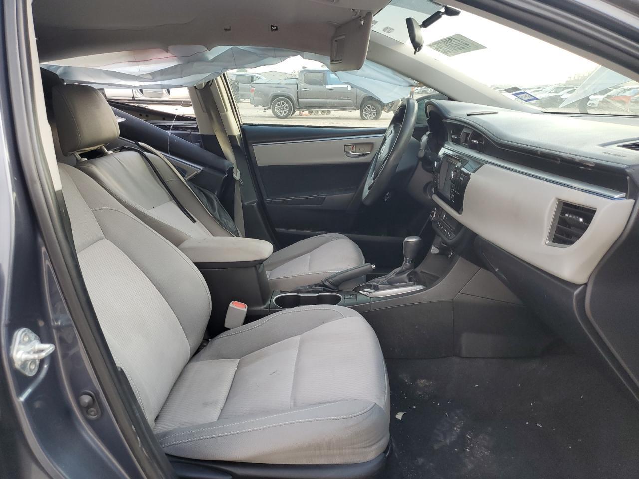 2015 TOYOTA COROLLA