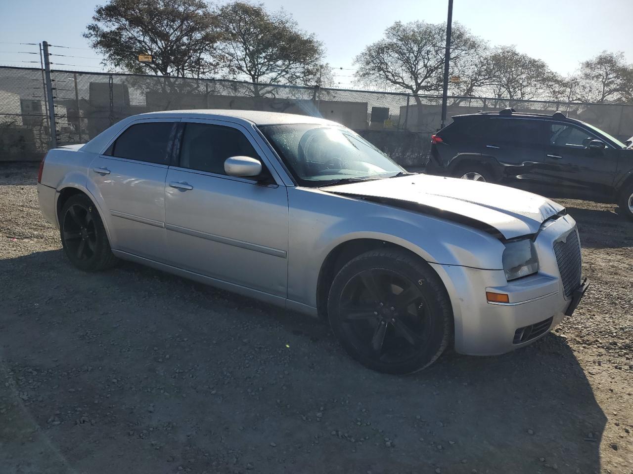 2006 CHRYSLER 300