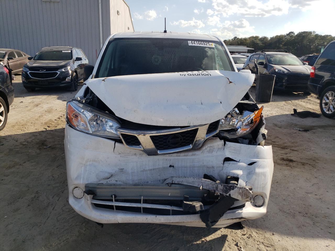 2019 NISSAN Nv