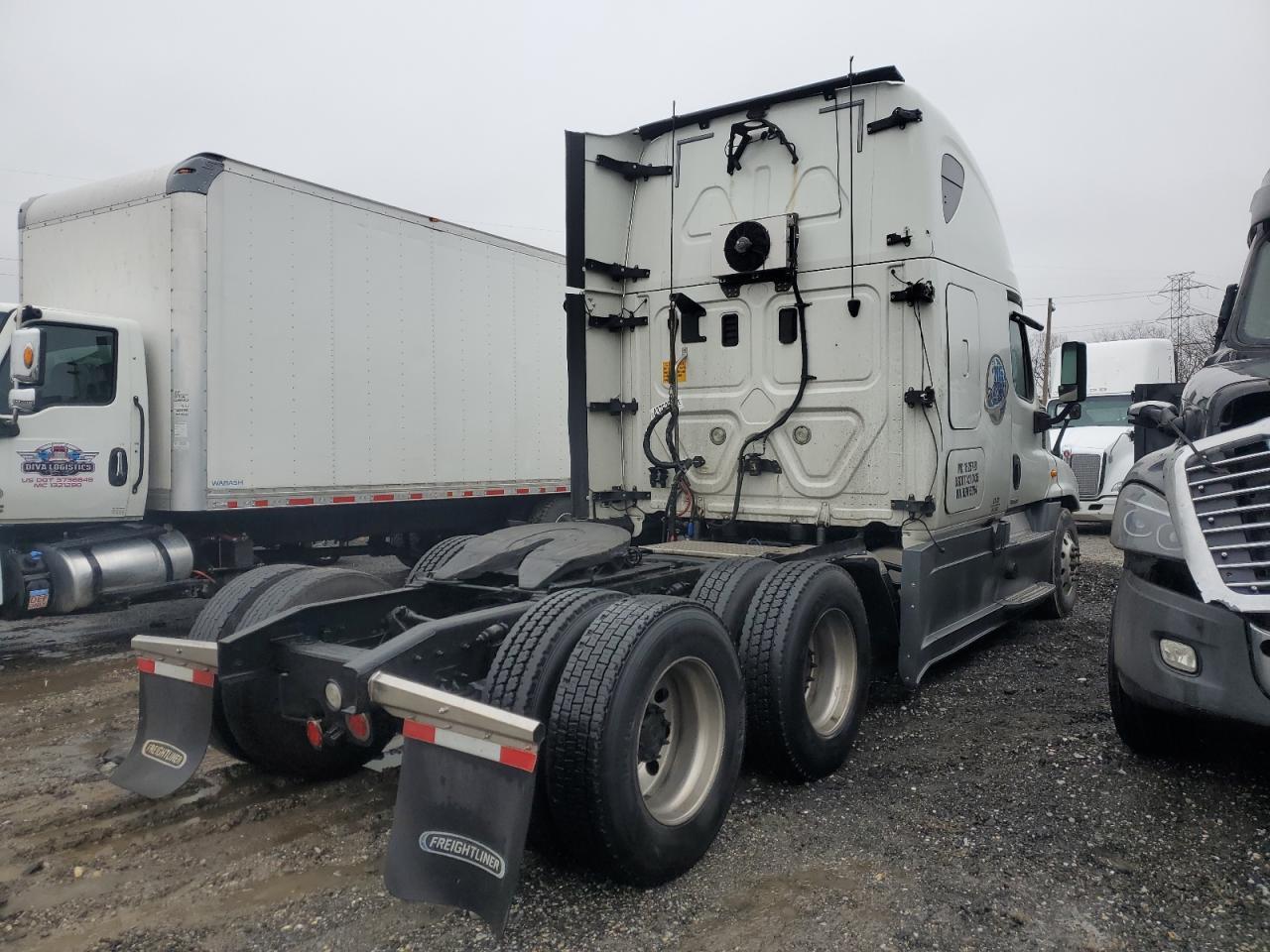 2017 FREIGHTLINER CASCADIA 125