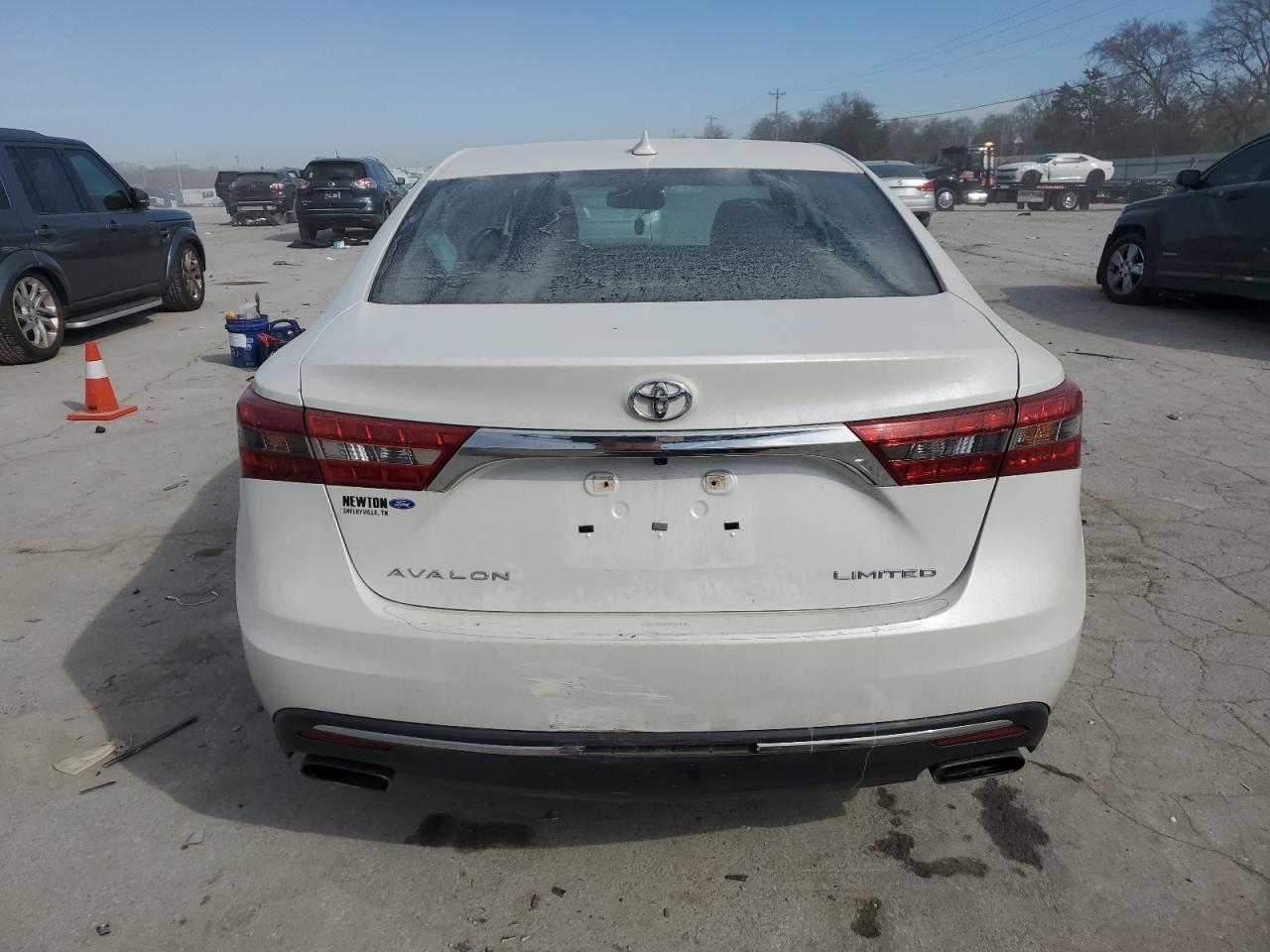 2016 TOYOTA Avalon