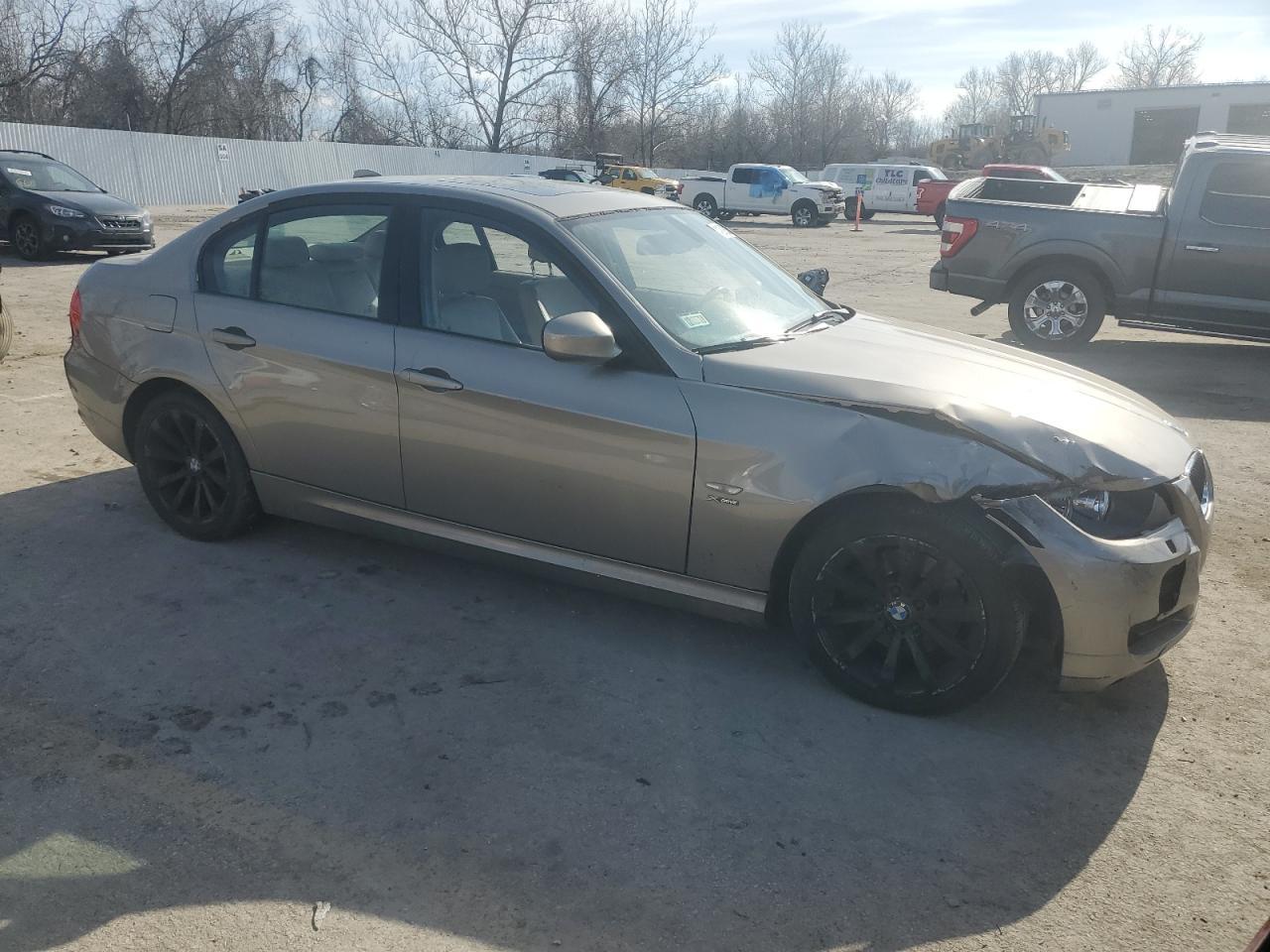 2011 BMW 3 SERIES