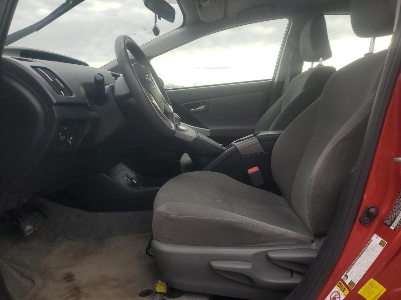 2013 TOYOTA PRIUS