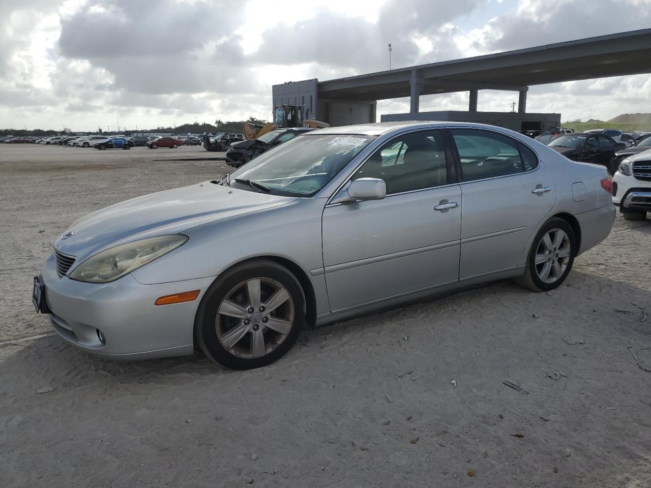 2005 LEXUS ES 330