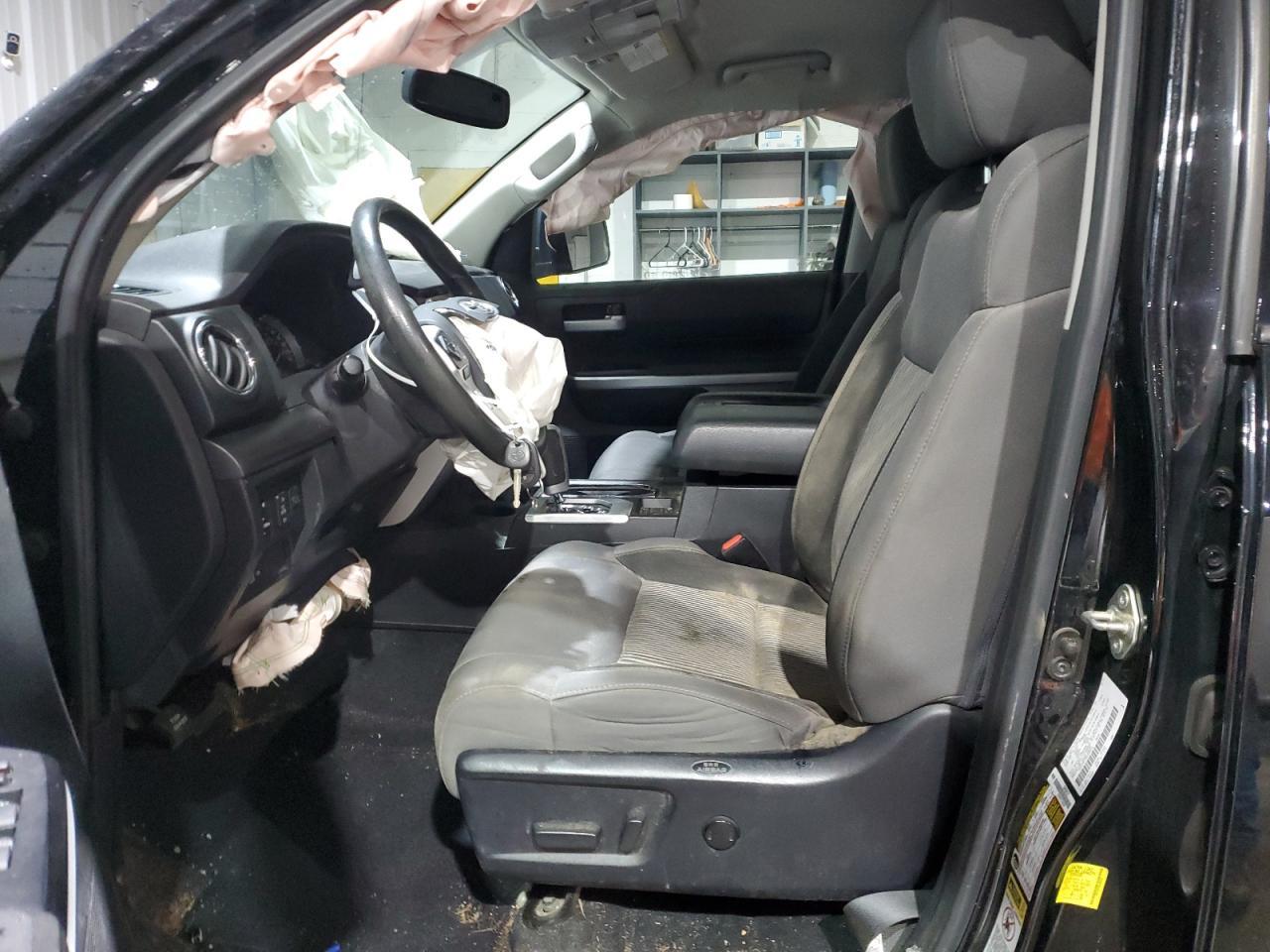 2017 TOYOTA TUNDRA