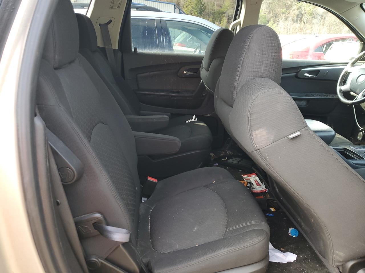 2011 CHEVROLET TRAVERSE