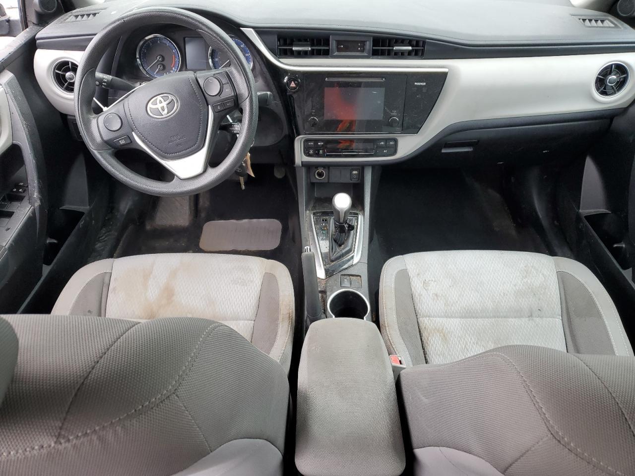 2017 TOYOTA COROLLA