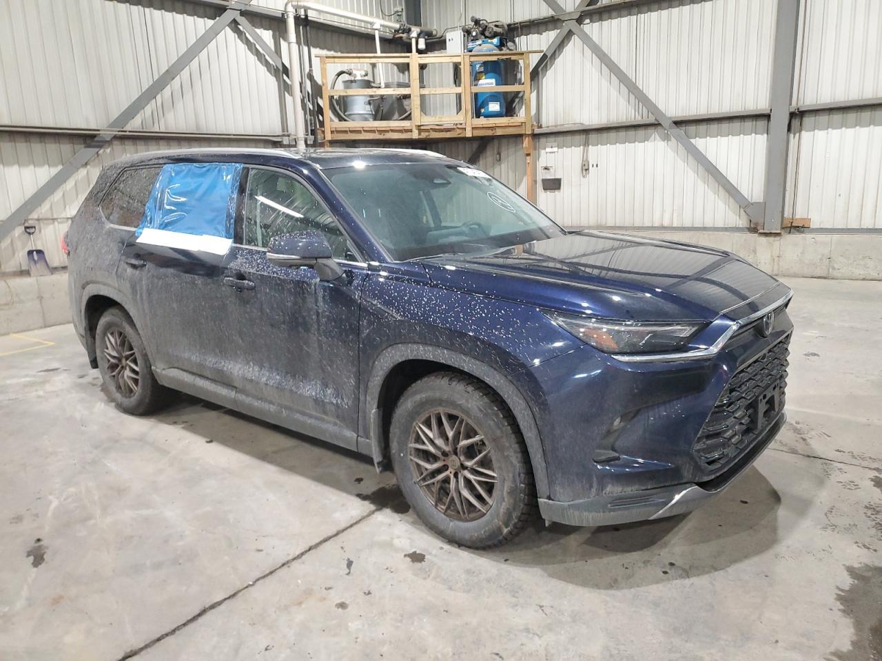 2024 TOYOTA HIGHLANDER