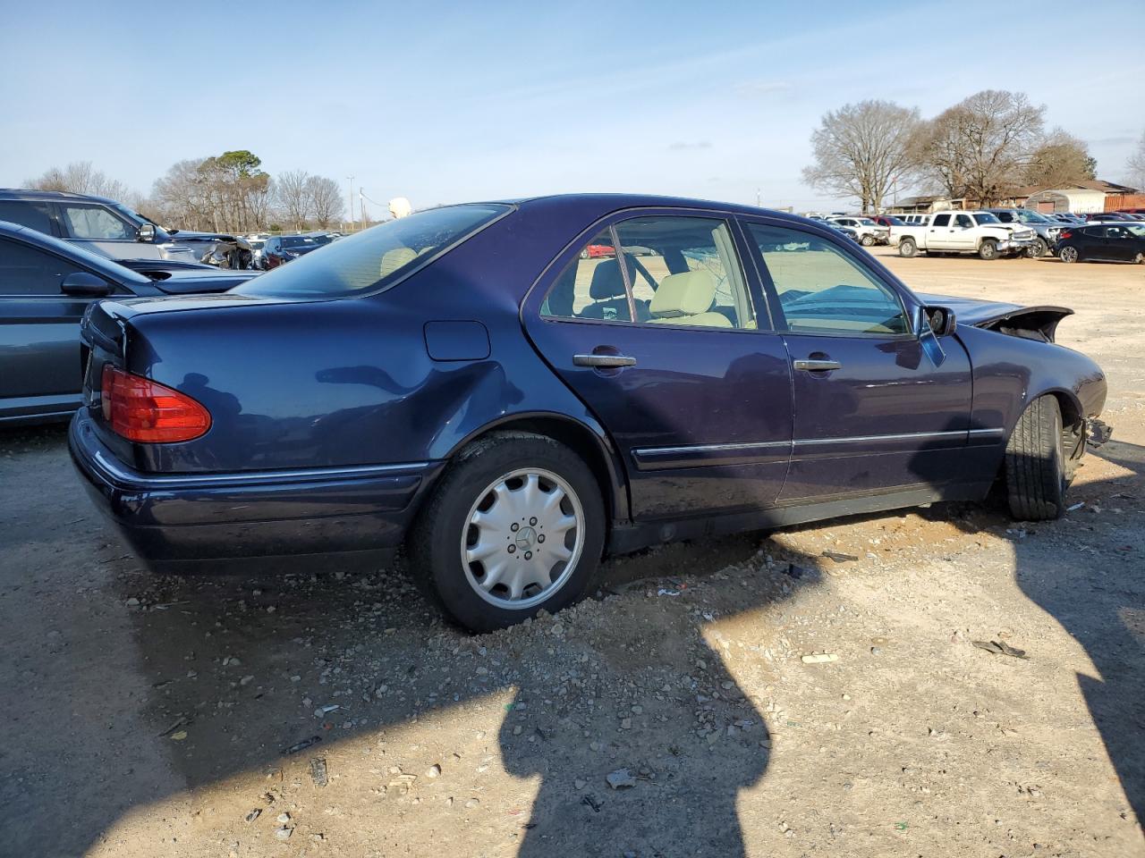 1998 MERCEDES-BENZ E-Class