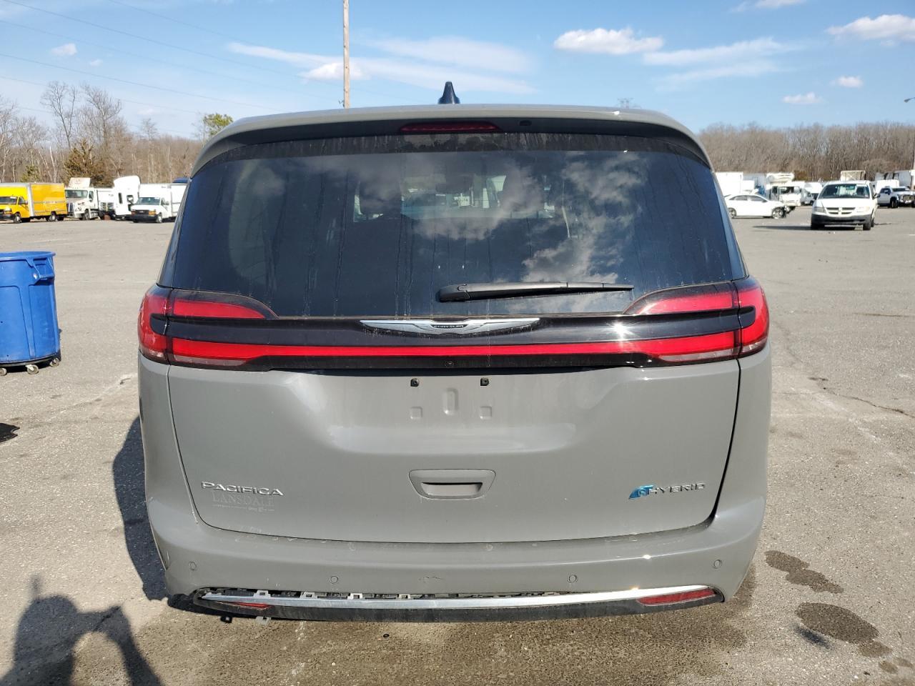 2023 CHRYSLER Pacifica