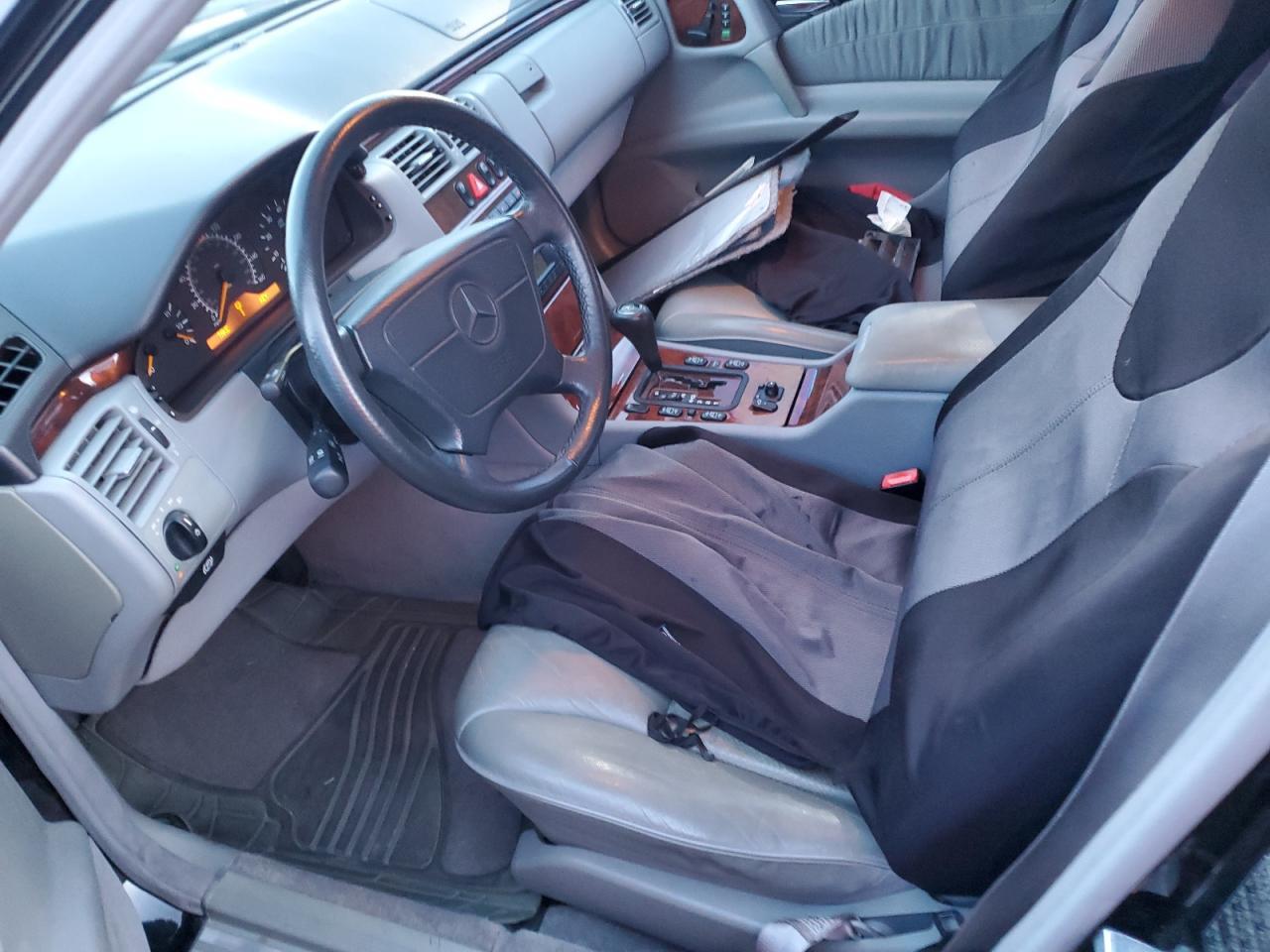 1999 MERCEDES-BENZ E-Class