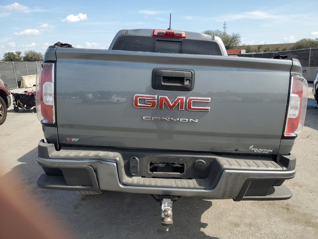 2022 GMC CANYON