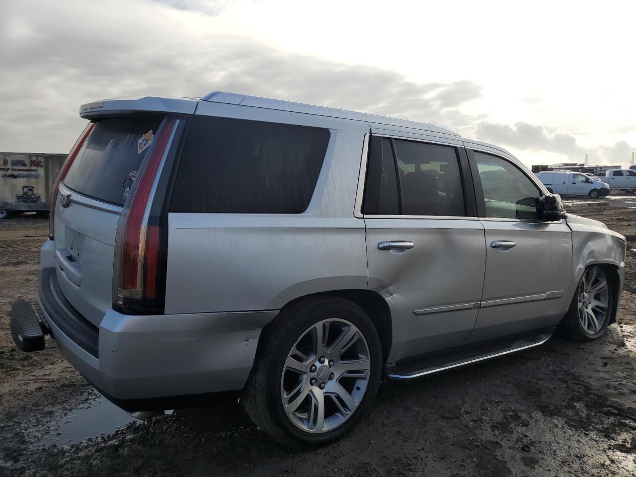 2016 CADILLAC ESCALADE