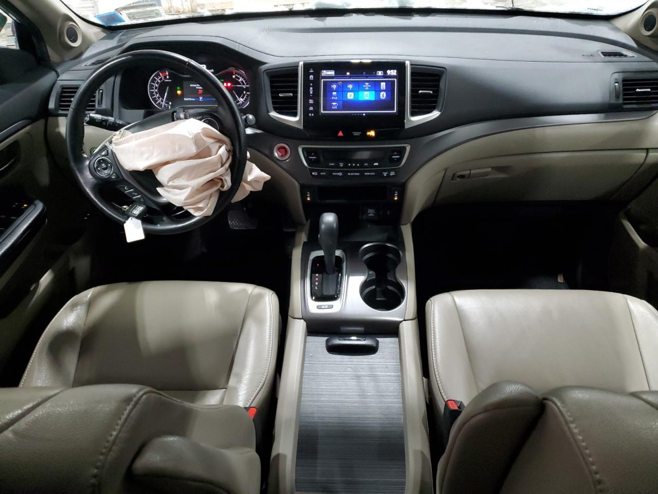 2017 HONDA PILOT