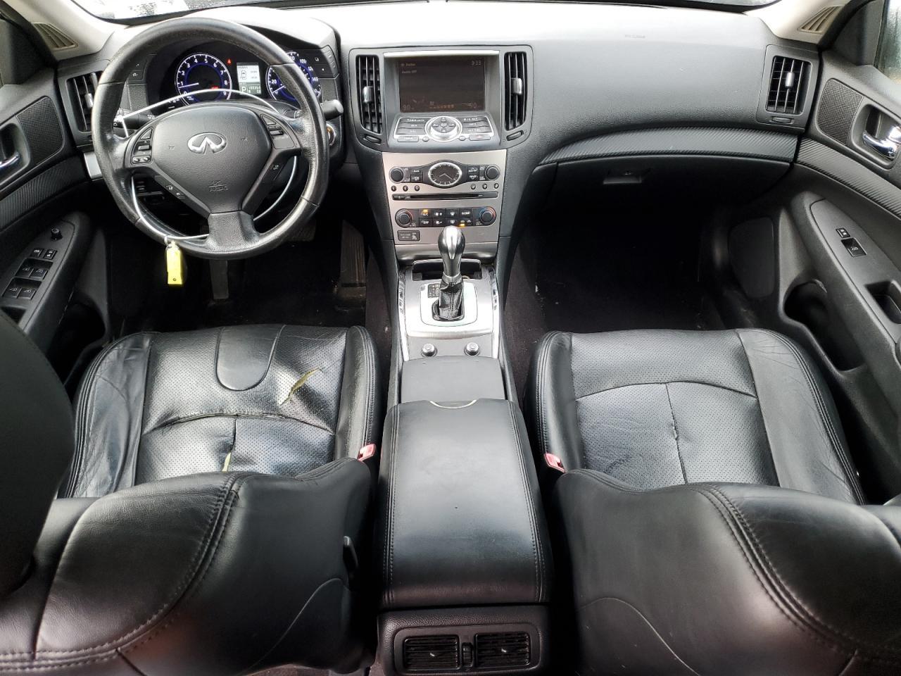 2011 INFINITI G37