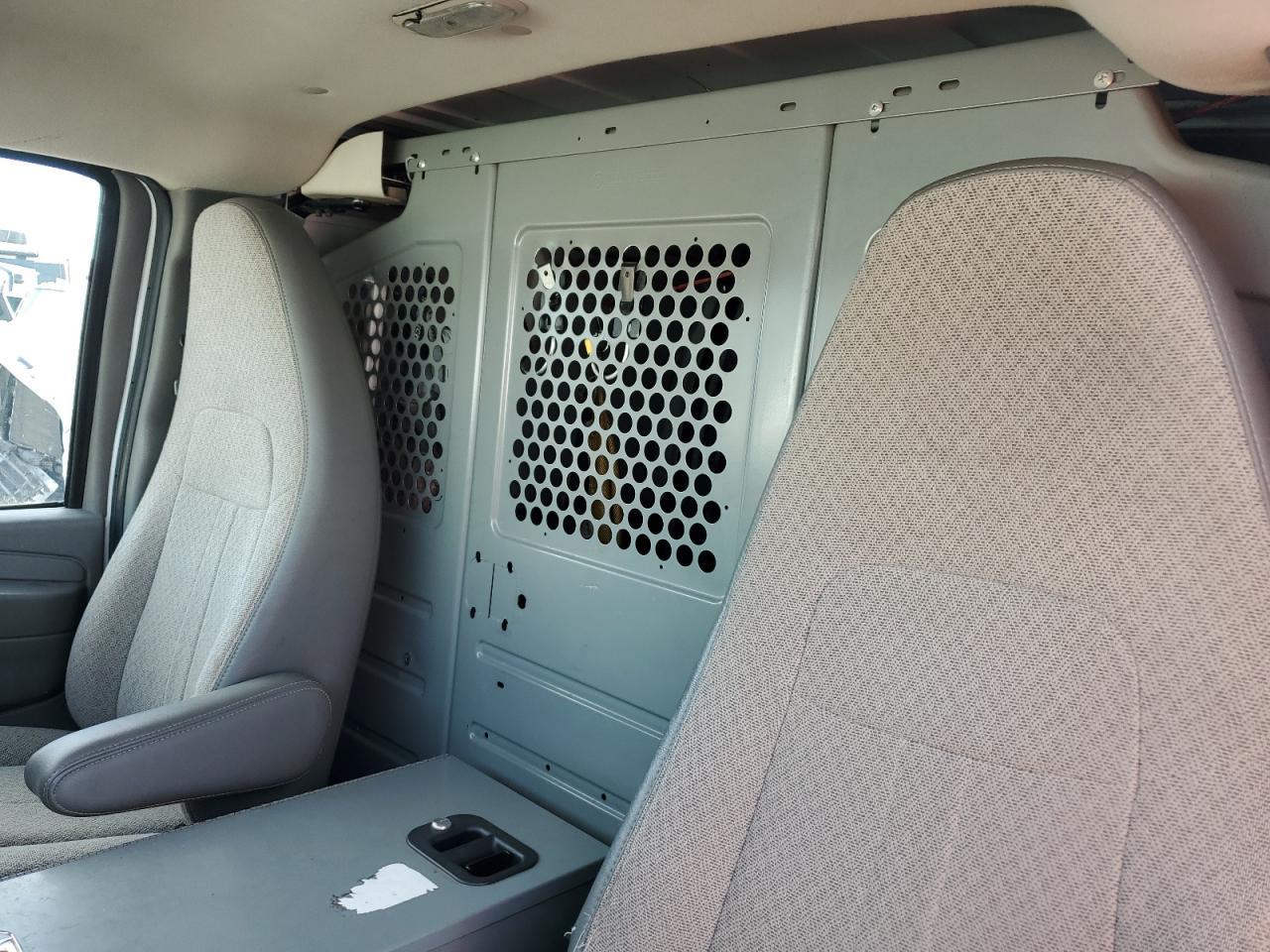 2012 CHEVROLET EXPRESS 2500