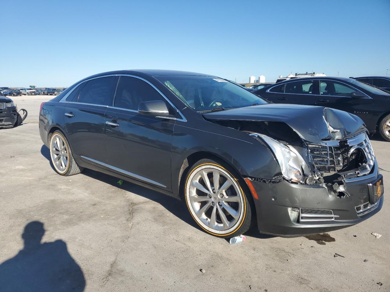 2014 CADILLAC XTS