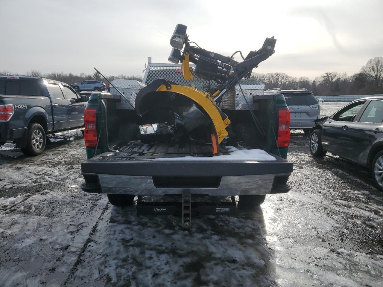 2018 CHEVROLET Silverado