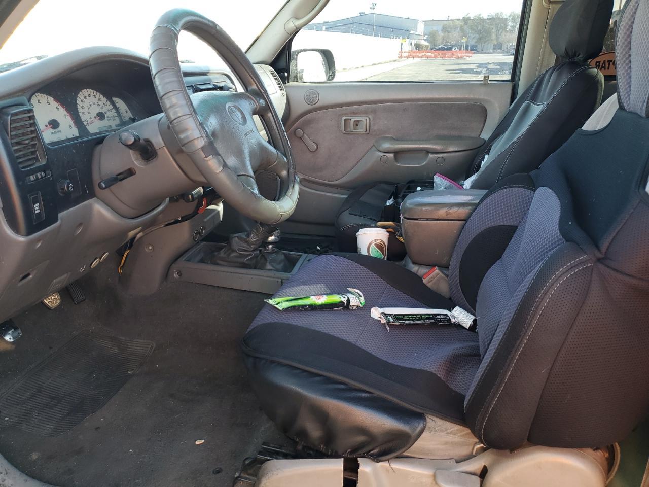 2001 TOYOTA TACOMA
