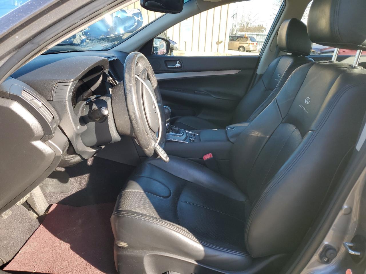2011 INFINITI G25