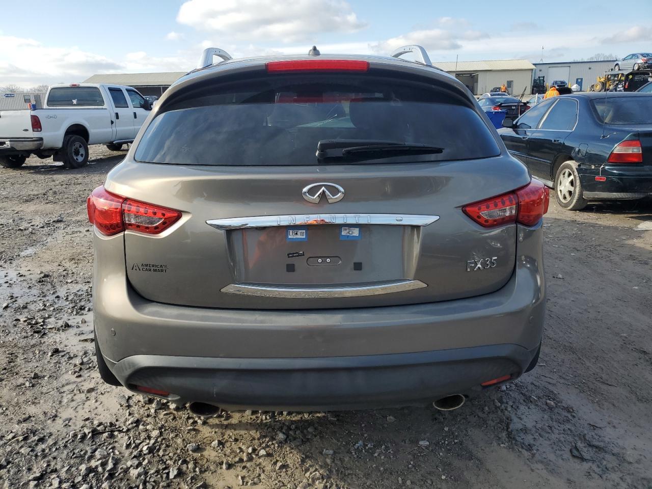 2012 INFINITI FX35