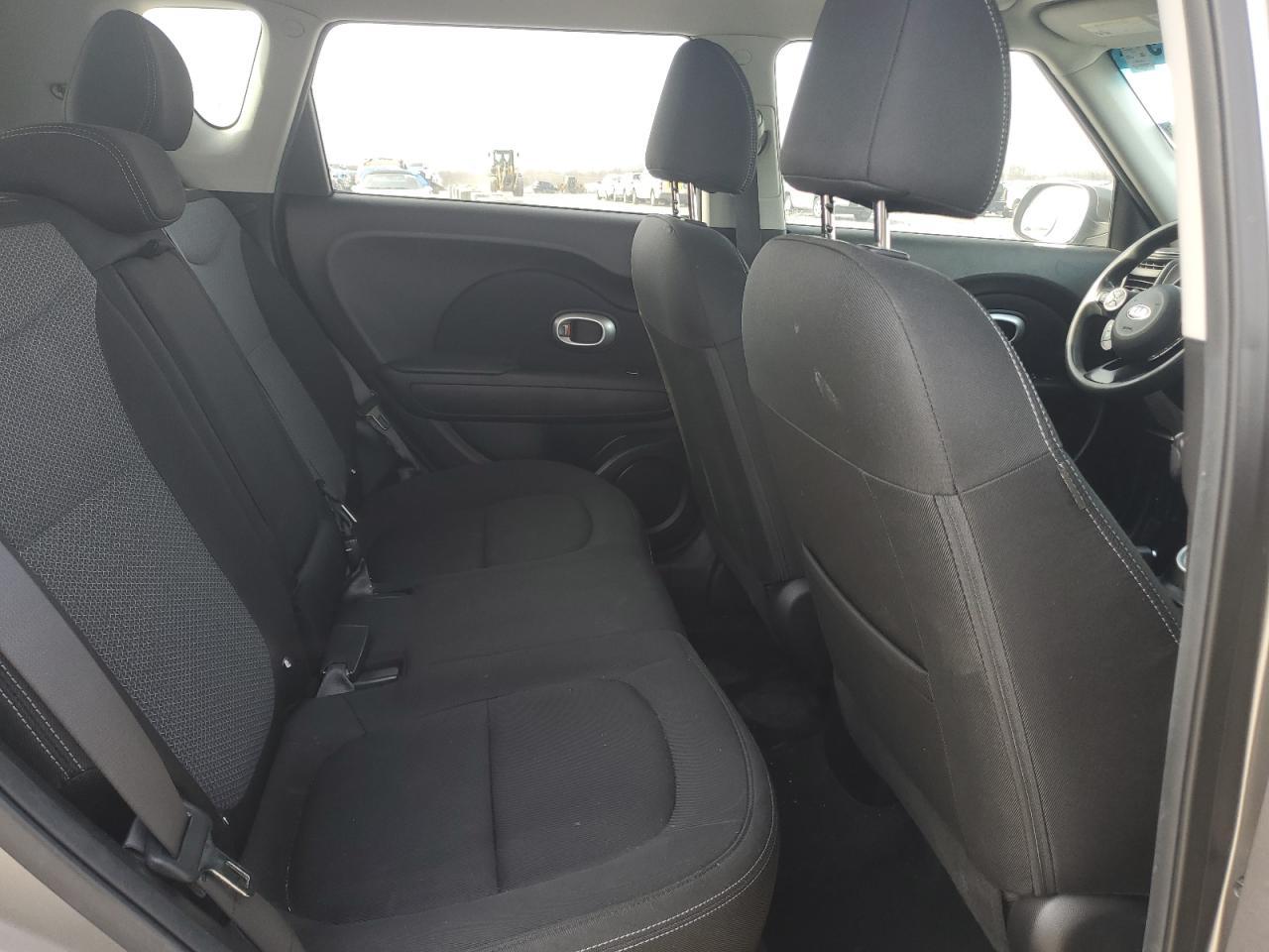2018 KIA SOUL